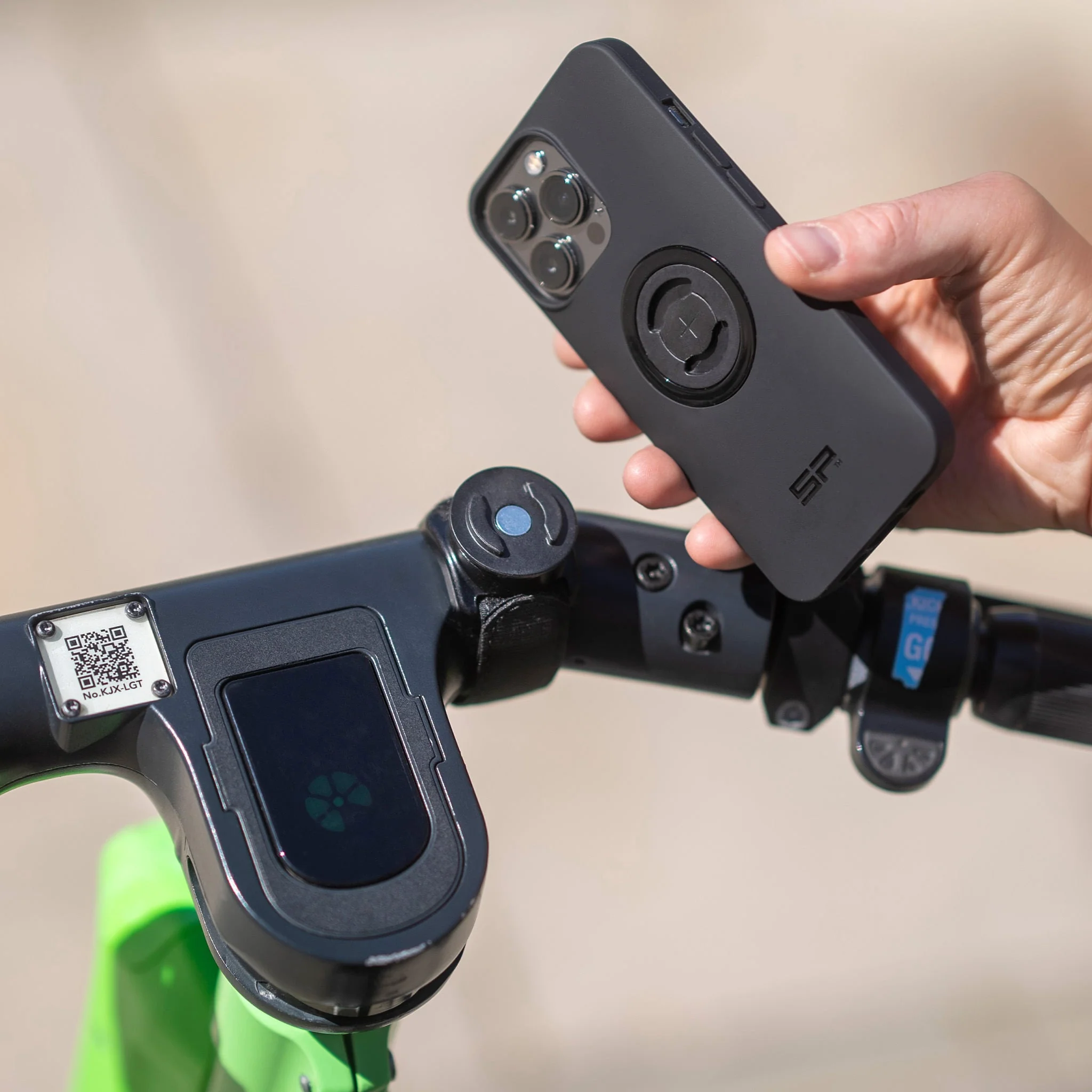 Universal Mount - Image 2